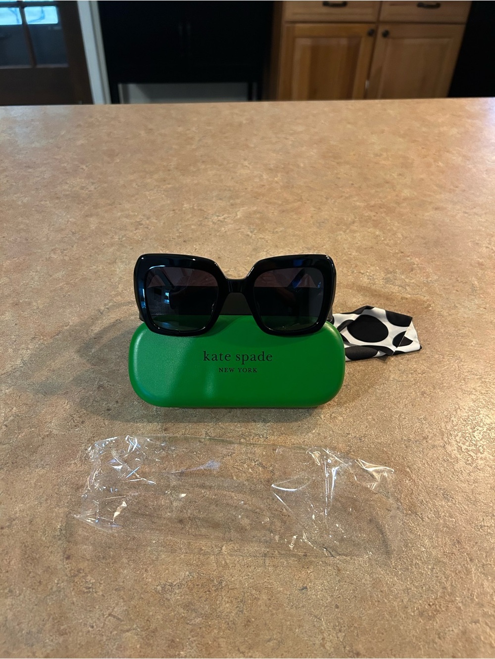 kate spade Black Square Oversized Sunglasses with Green Case